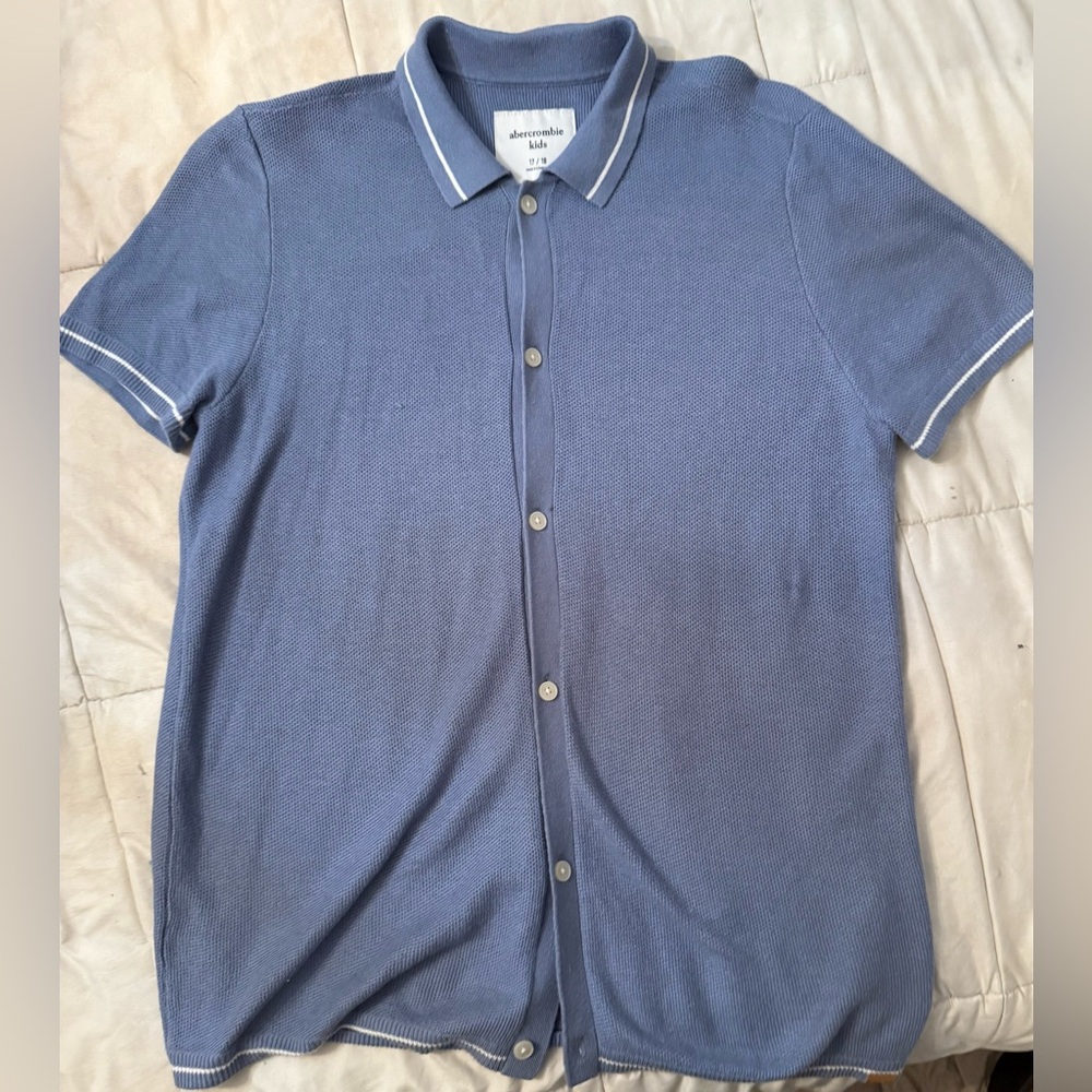 Abercrombie Kids Blue Button Down sweater boys